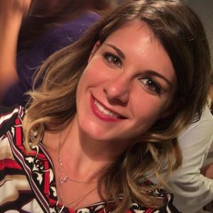 Meet your Posher, Caitlin